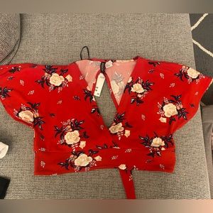 BRAND NEW H &M crop top